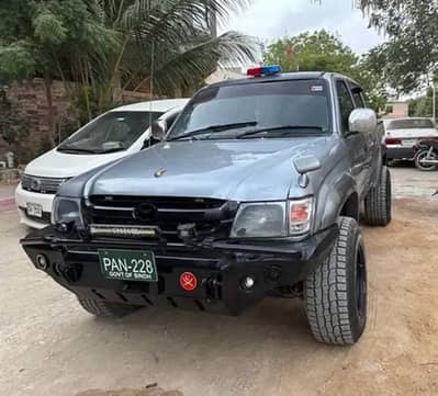 Toyota Hilux 2004