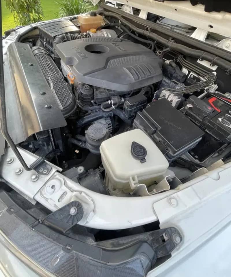 BAIC BJ40 Plus 2022 6