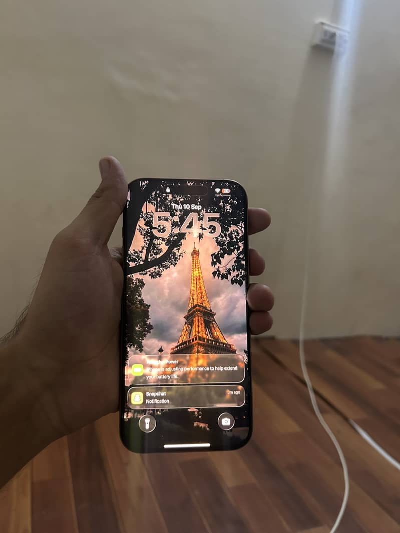 Iphone 16 pro max JV 2