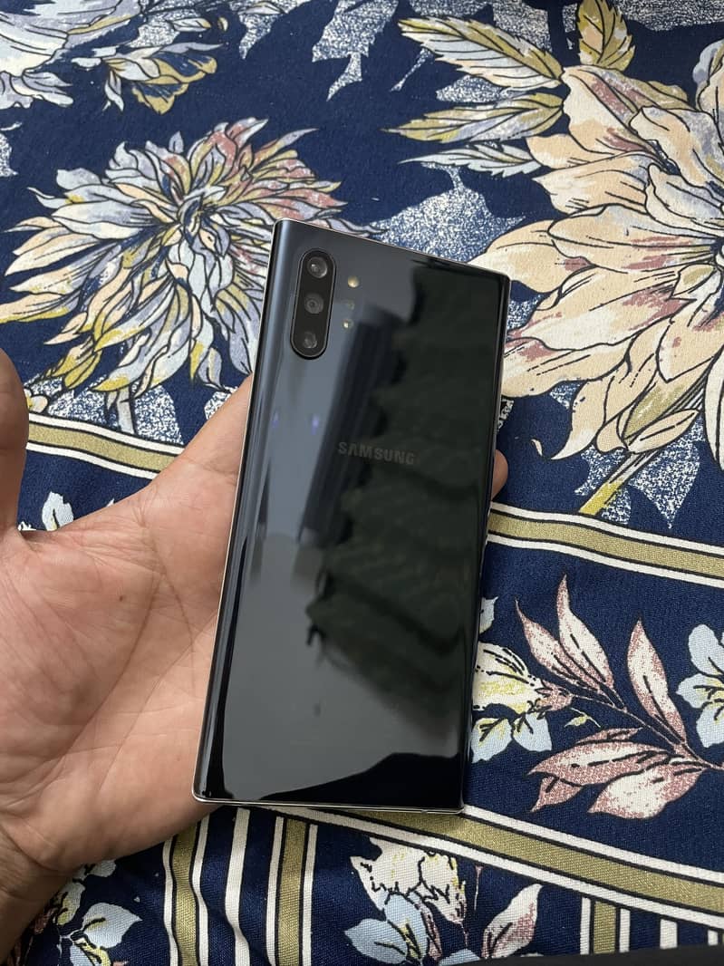 Samsung Mobile Note 10 Plus 1