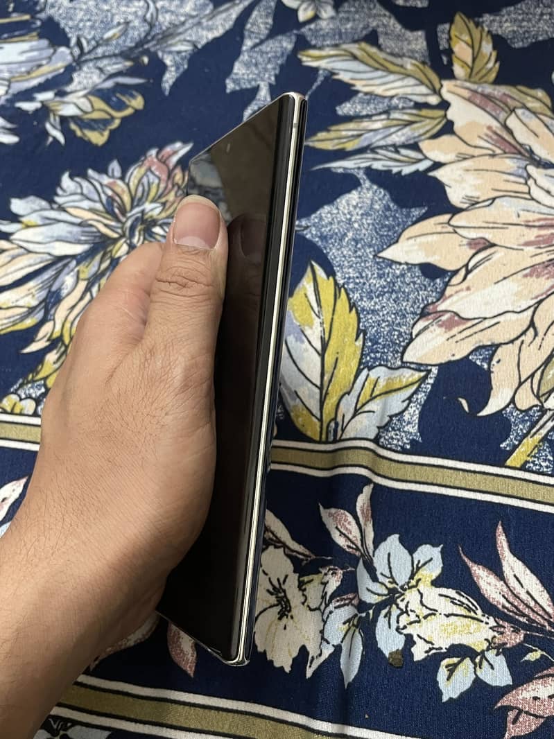 Samsung Mobile Note 10 Plus 9