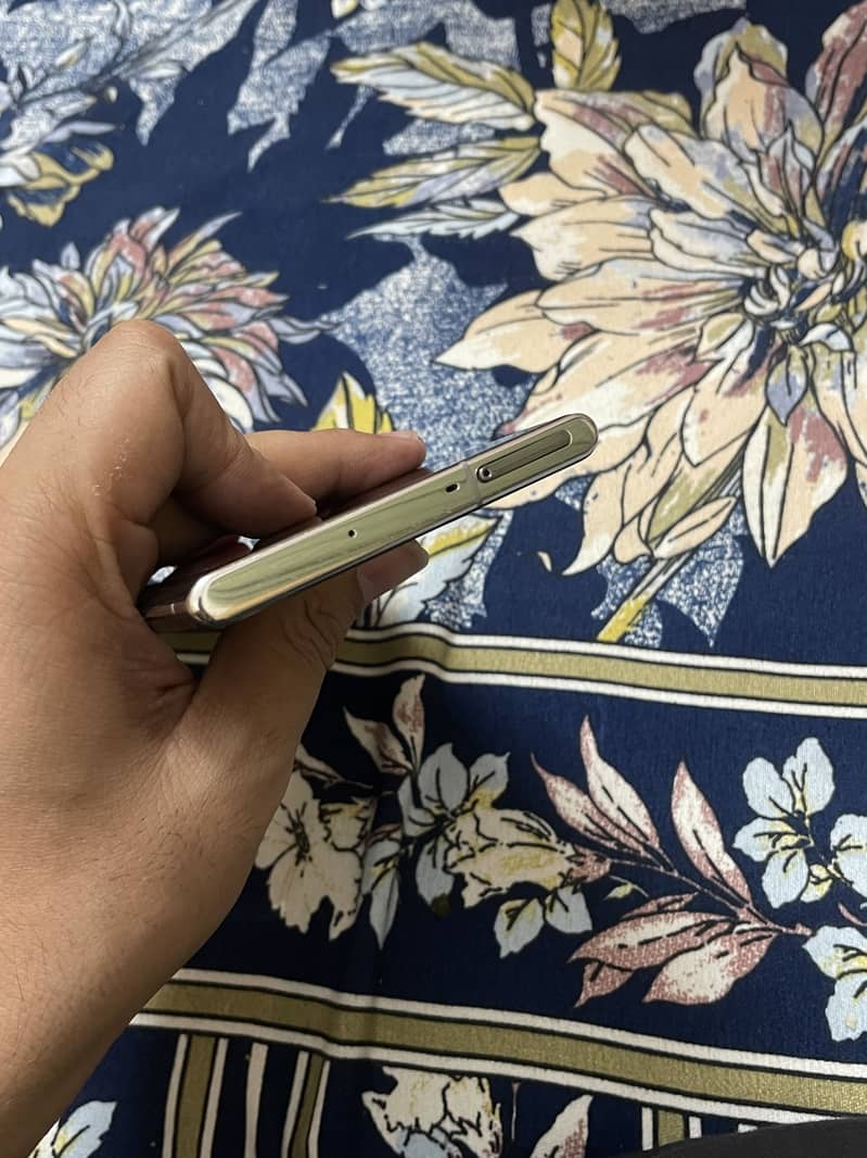 Samsung Mobile Note 10 Plus 10