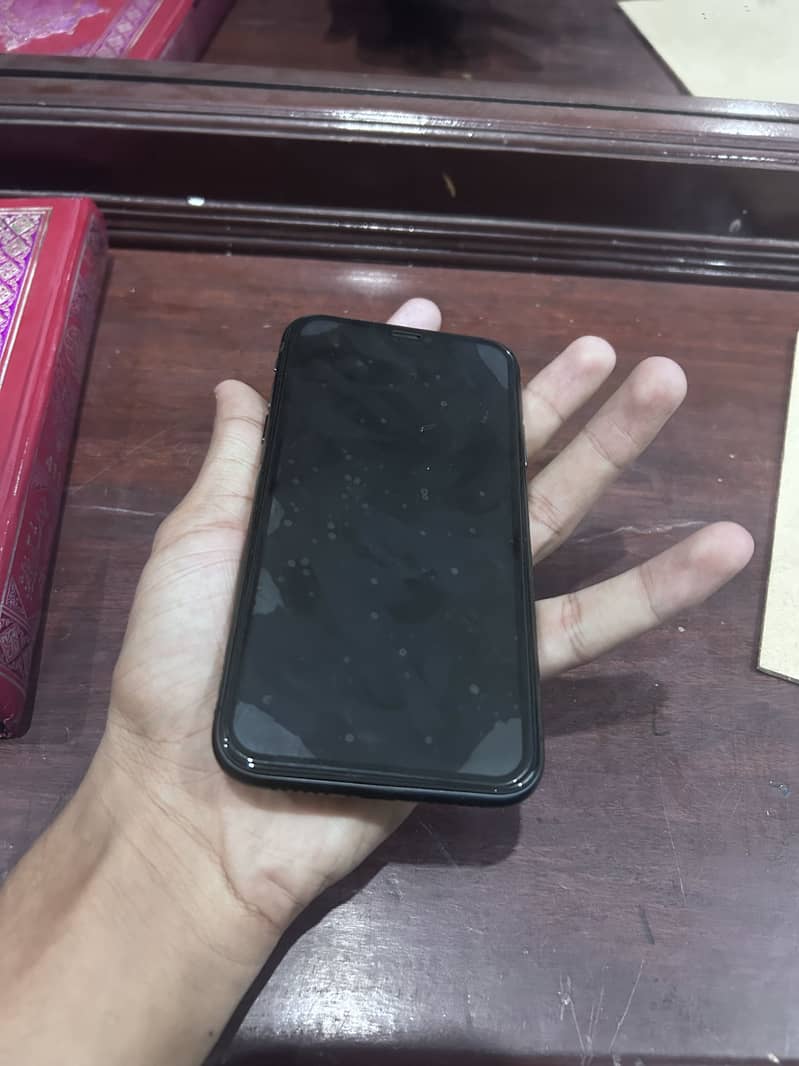 Apple iPhone 11 5