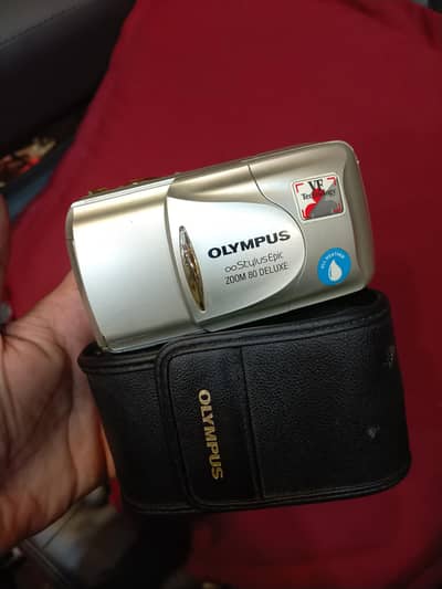 OLYMPUS STYLUS EPIC ZOOM 80 DELUXE CAMERA FOR SALE (Quetta Location)