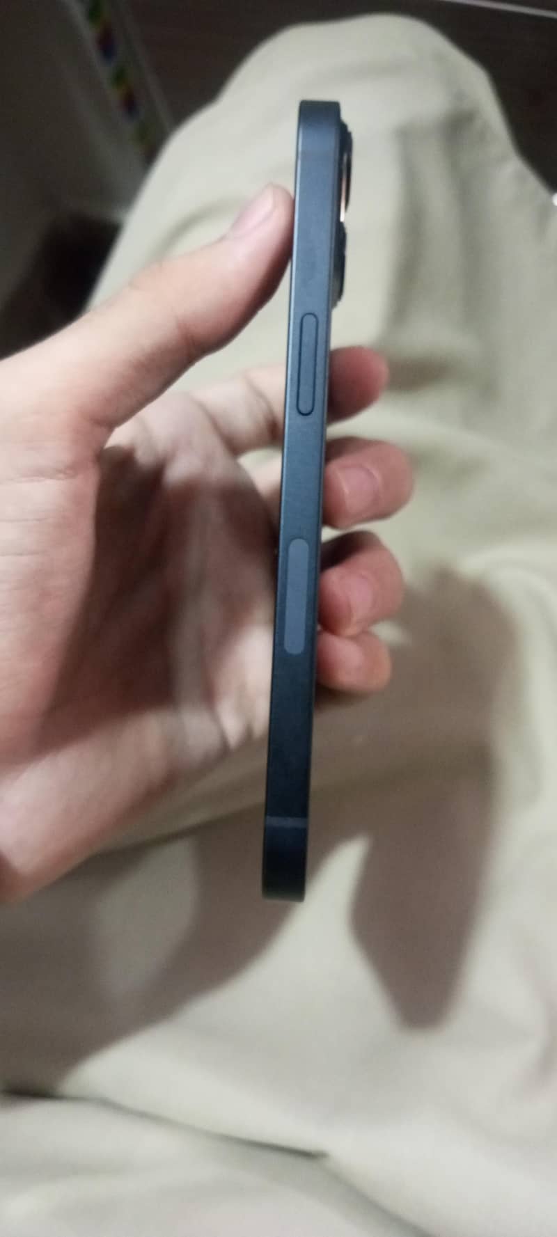 Apple iPhone 13 3