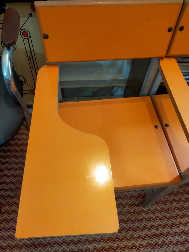 Study Chair 4
