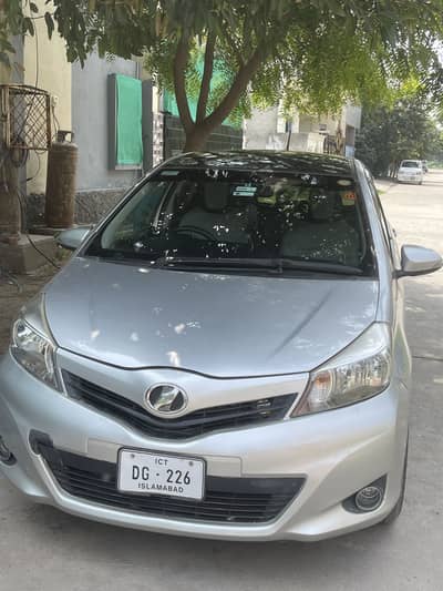Toyota Vitz 2011