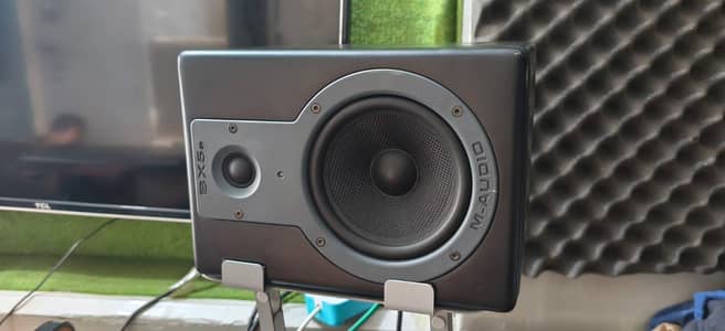 speakers Different brands ke