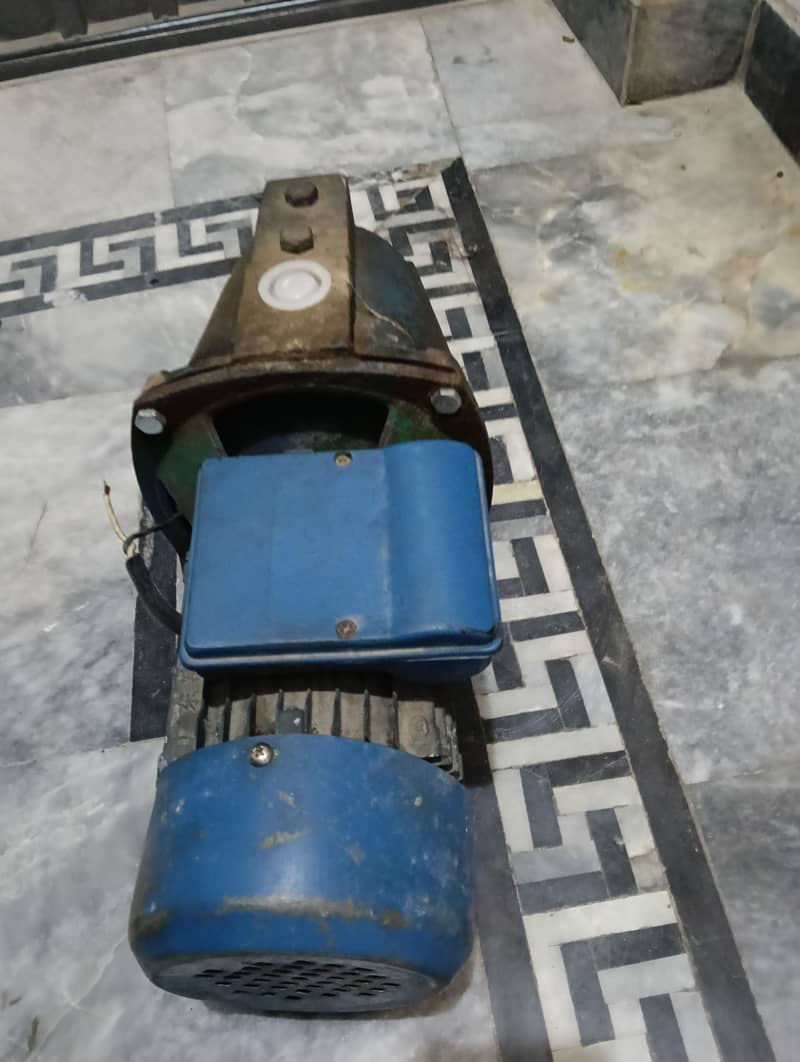 Water pump itlee 1