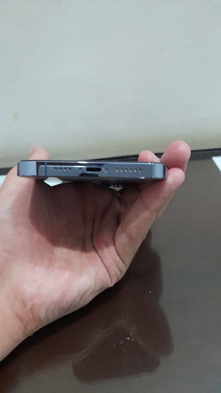Apple iPhone 13 Pro Max 5