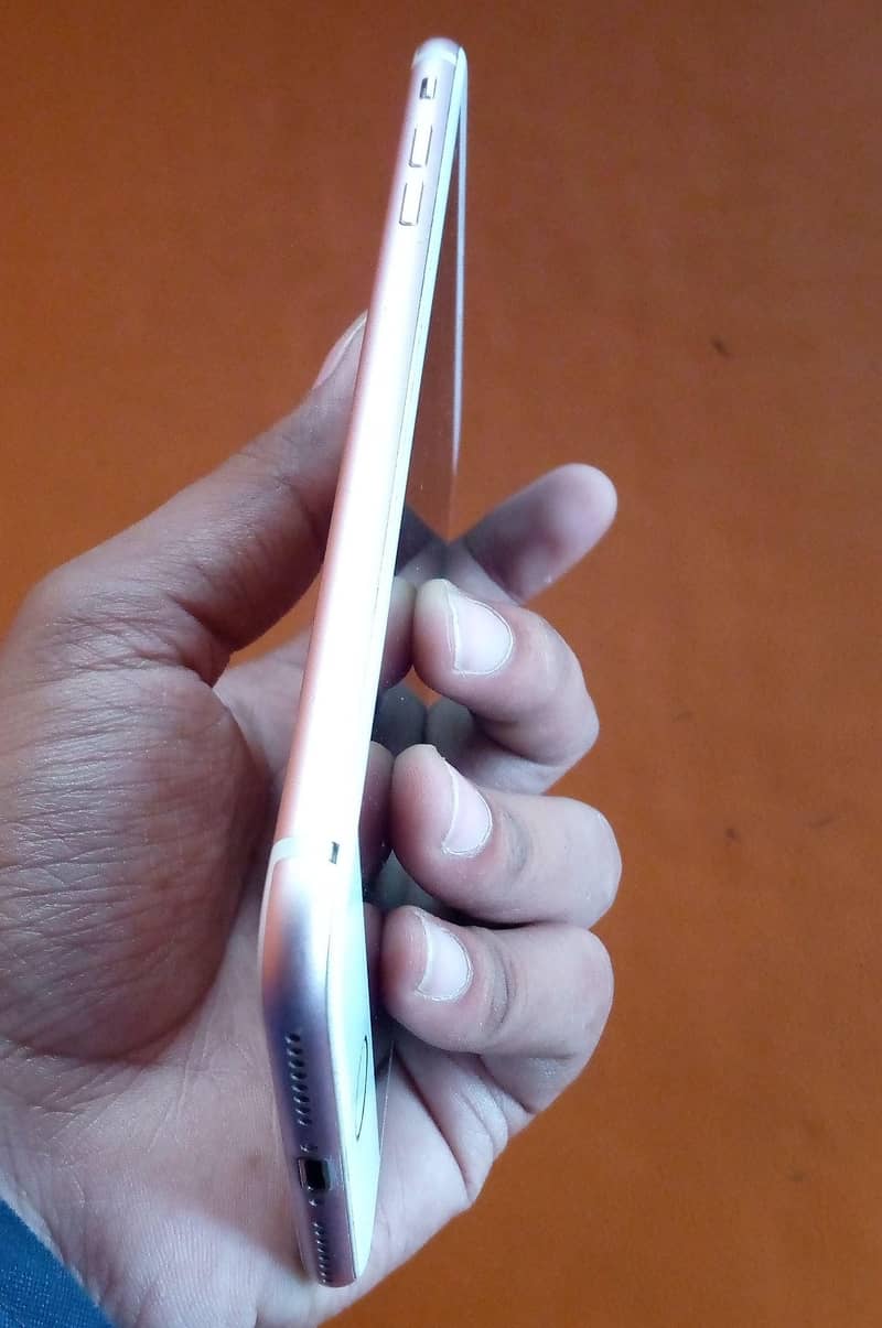 Apple iPhone 7 Plus 7