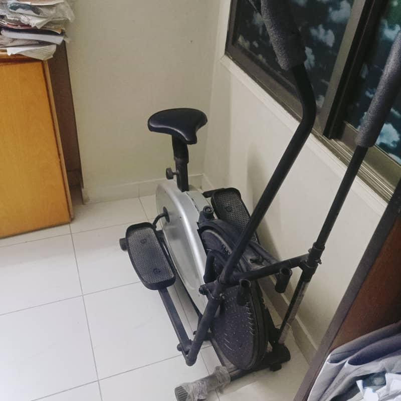 new like elliptical machine 0