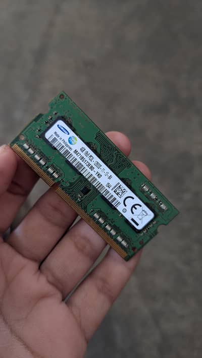 Samsung SSD Ram 4GB