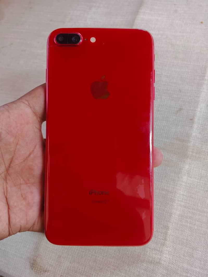 Apple iPhone 8 Plus 4