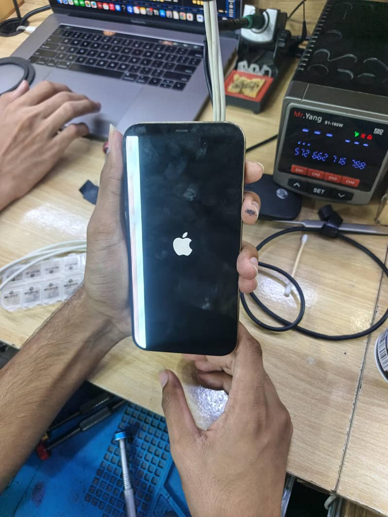 Apple iPhone 12 Pro Max 6