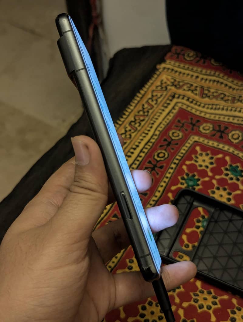 Google Pixel 8 Pro 2