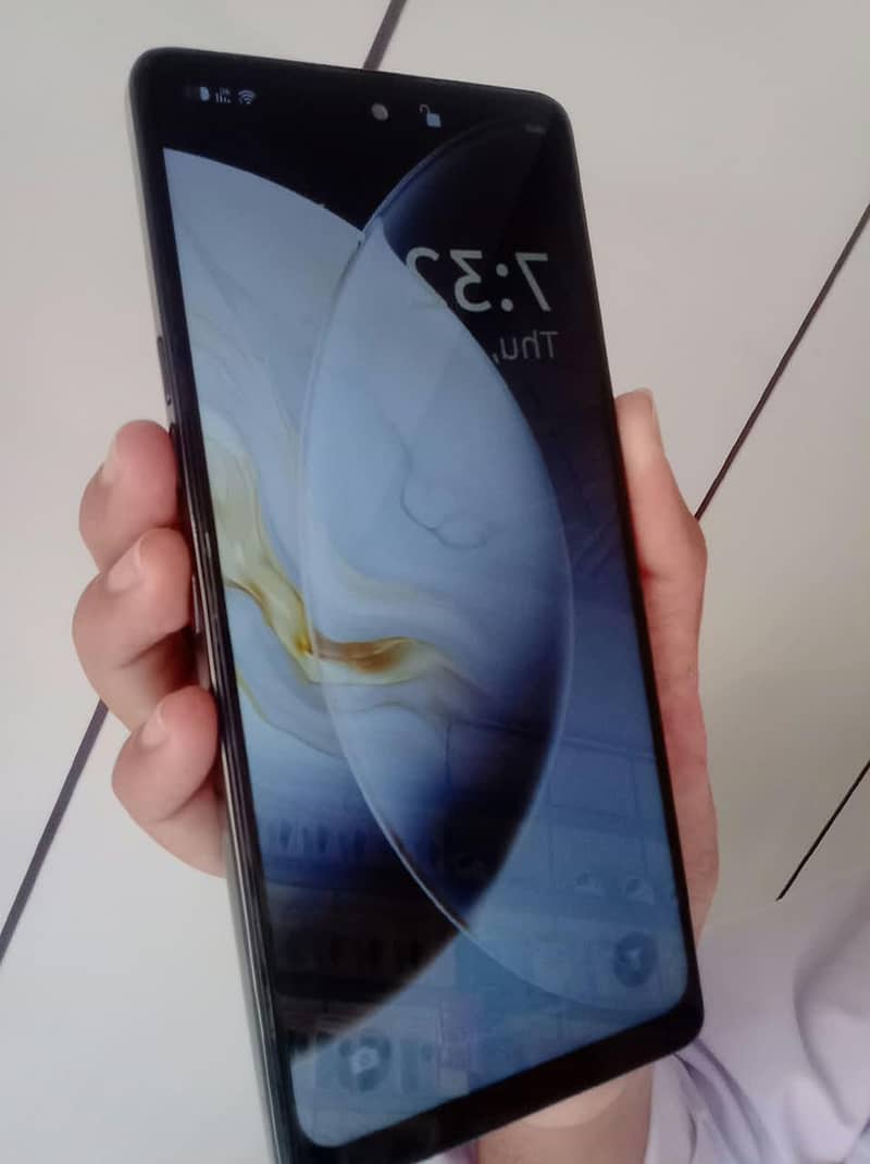Tecno CAMON 30 1