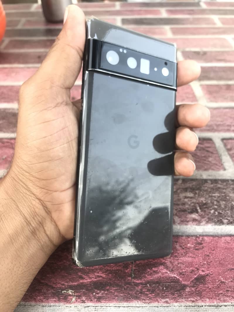 Google Pixel 6 Pro 2