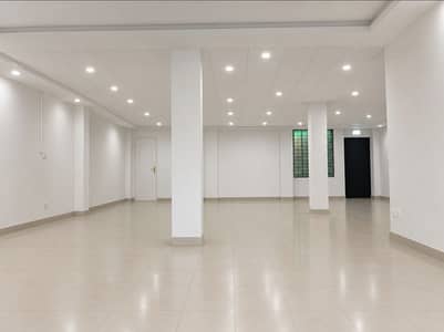 Ground floor independent 1500 sqft brand new hall available for rent in garden town direct approach from main bulevard garden town