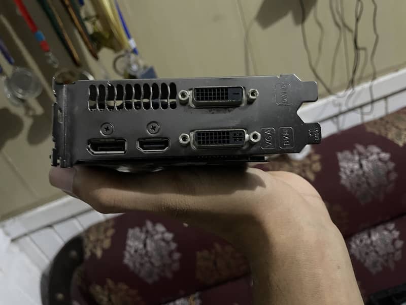 ASUS gaming unit 5