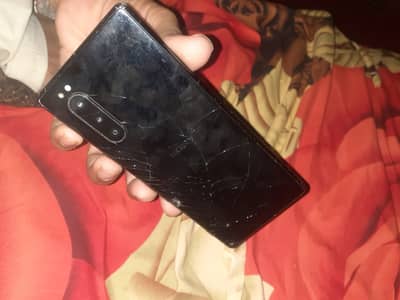 mere hat sai gir gaya or lcd damage hogai hai or ok hai