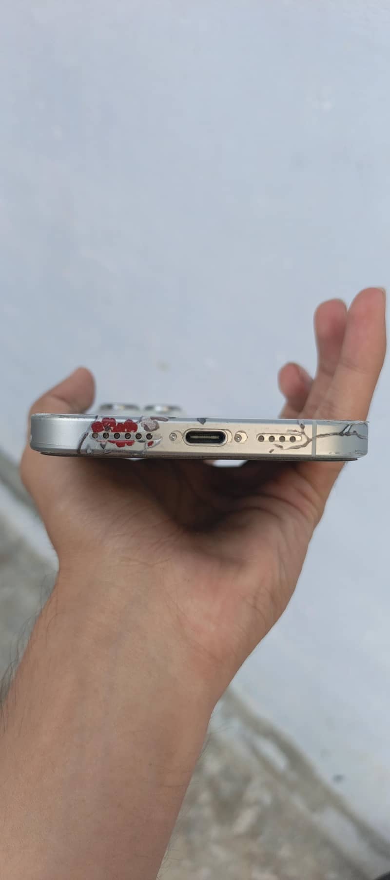 Apple iPhone 16 Pro Max 2