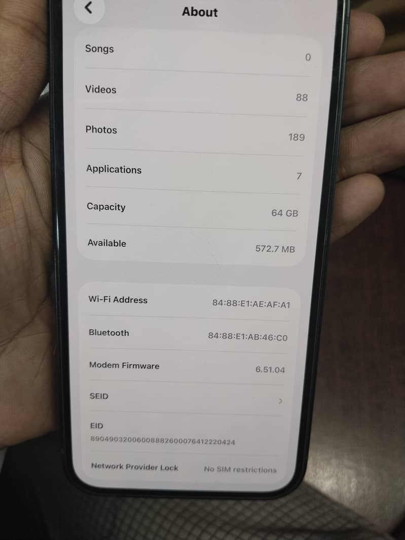 Apple iPhone 12 3
