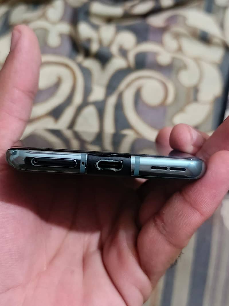 One Plus 10 Pro 5