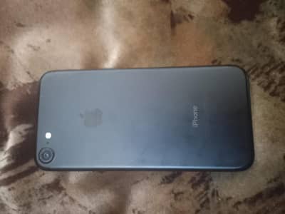 Apple iPhone 7