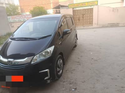 Honda Freed Hybrid 2014 | Islamabad Registered | Automatic