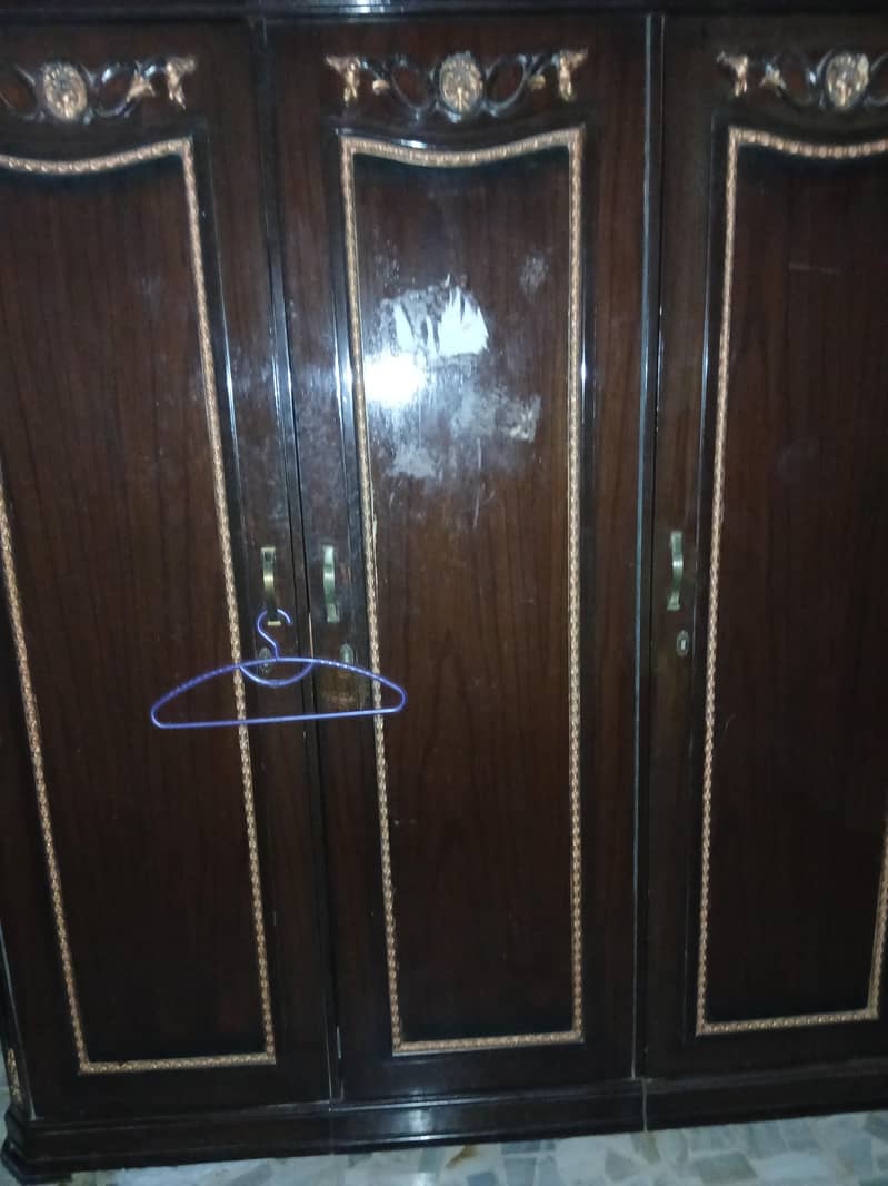 cupboard 1