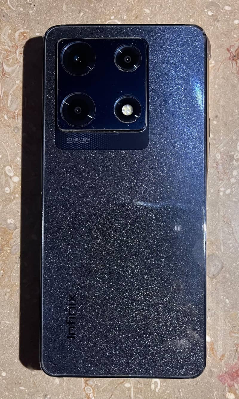 Infinix Note 30 Pro 3