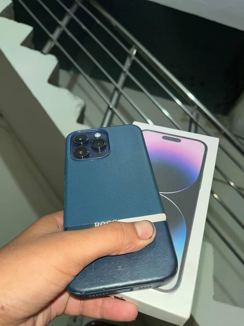 iphone 14pro max with box 0
