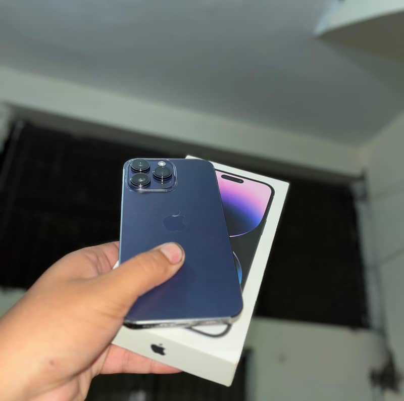 iphone 14pro max with box 1