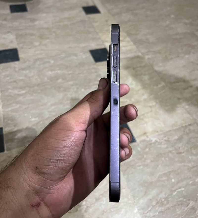 iphone 14pro max with box 5