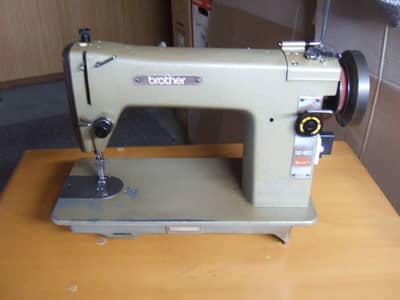 used 623 borther machine available ha wholesale serious log rabta kari
