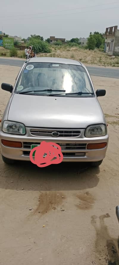 Daihatsu Cuore 2003