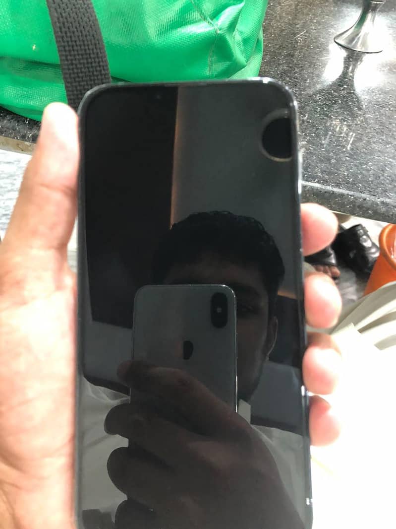 Apple iPhone 13 Pro Max 0
