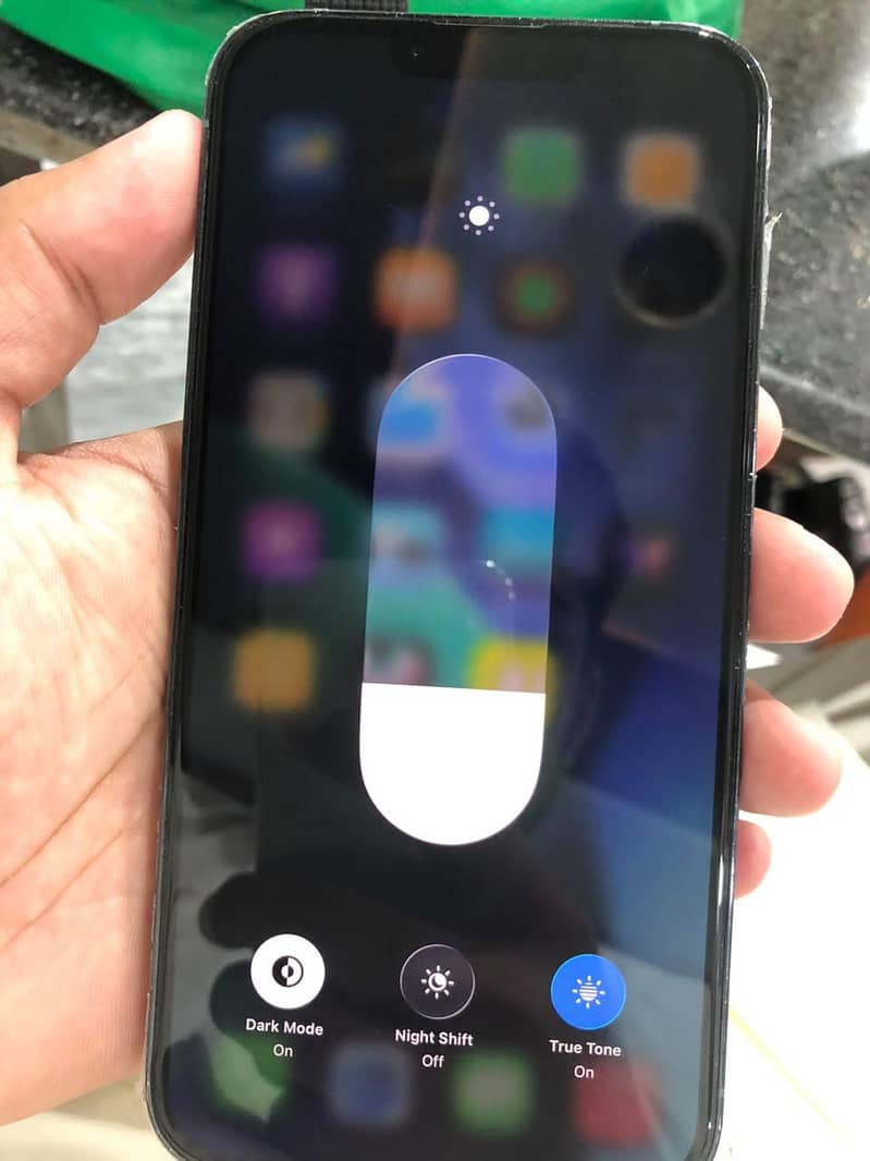 Apple iPhone 13 Pro Max 2