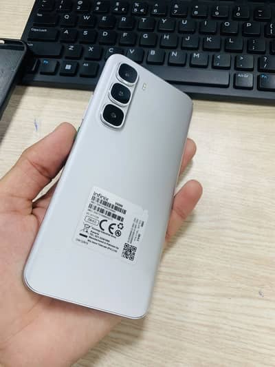 Infinix Hot 60 Pro Plus (8+8/256) GB