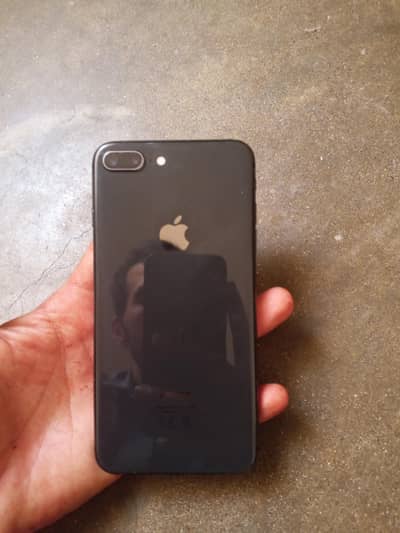 Apple iPhone 8 Plus 128GB battery help 100