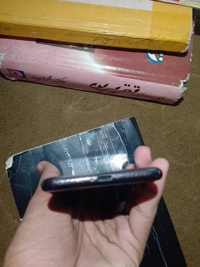 Apple iPhone 8
