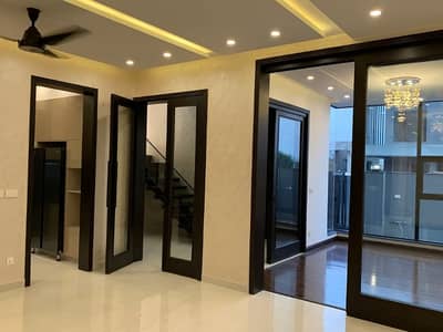 Executive Class 3-Bed Upper Portion DHA Phase 8