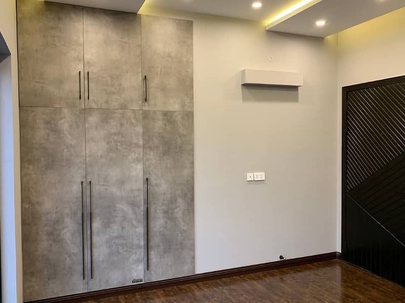 Executive Class 3-Bed Upper Portion DHA Phase 8 13