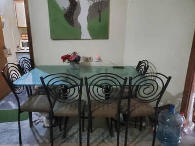 6 chairs iron dinning table for sale
