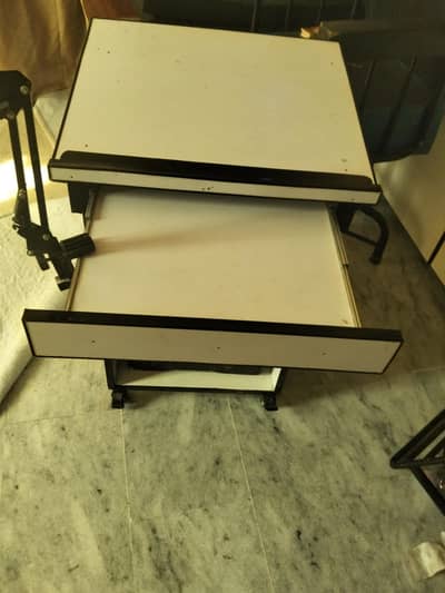 computer table