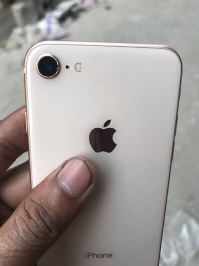 iPhone 8