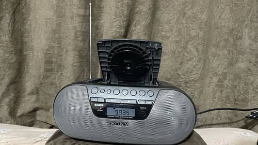 Sony ZS-S10CP  Audio System/Radio