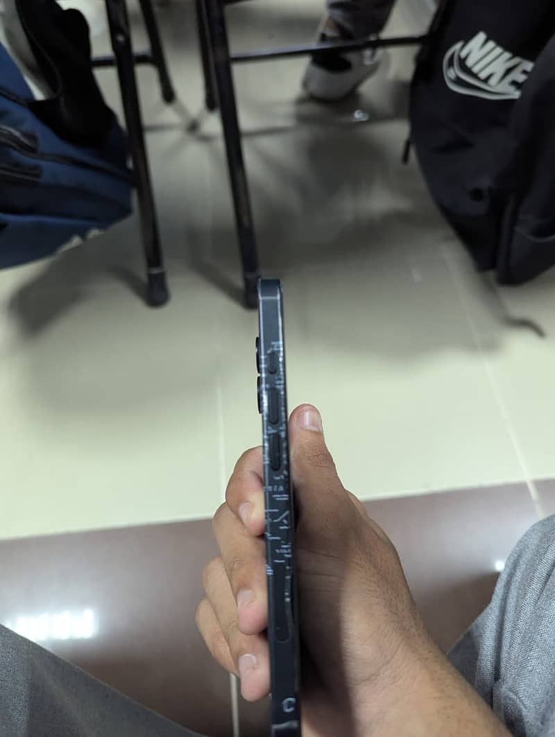 Iphone 16 3