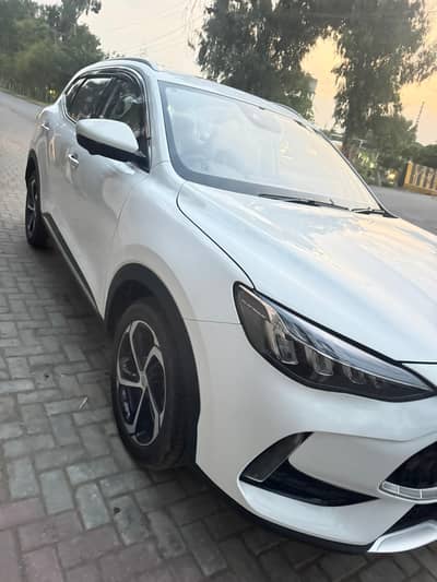 MG HS 2026